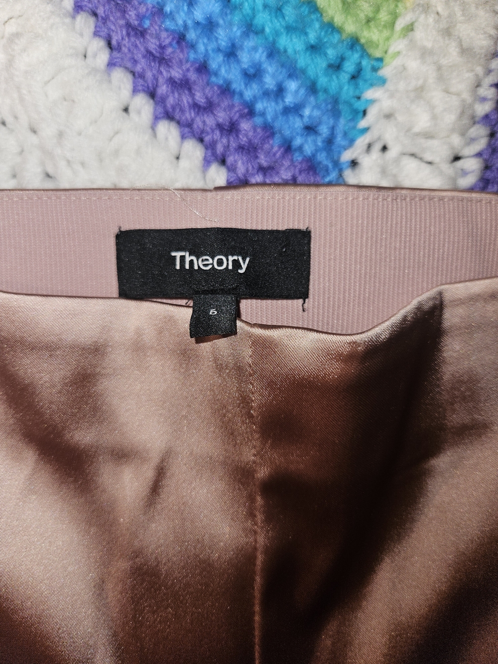 Theory Skinny Legging in Stretch Satin Blush Pink Zipper Ankles - Picture 7 of 7